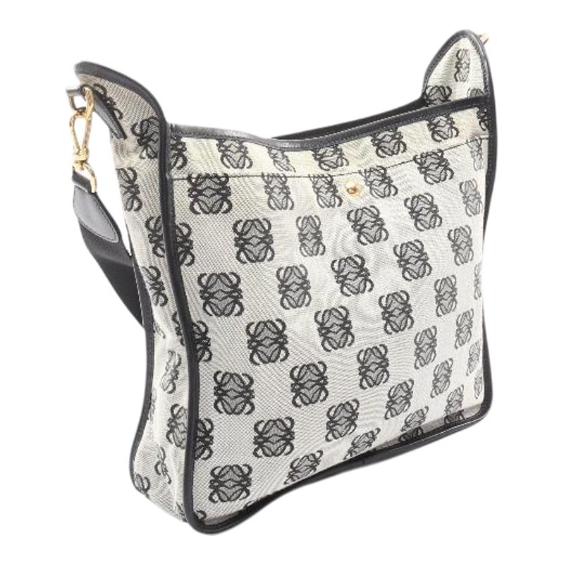 中古Loewe罗意威斜挎包