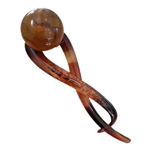 复古大气咖色珍珠一字抓夹女2025新款高级感扭扭发夹后脑勺鲨鱼夹