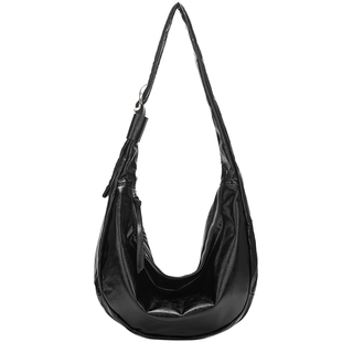 NESBIT复古油蜡皮男士饺子包2025新款软皮斜挎包高级感银扣牛角包