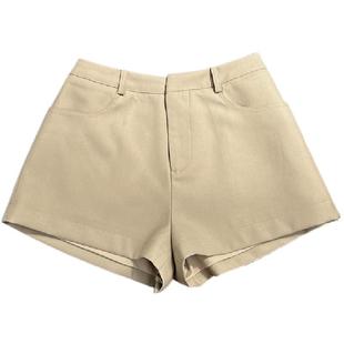 丁妮妮自制老钱风卡其色西装短裤女休闲阔腿裤夏宽松显瘦白色热裤