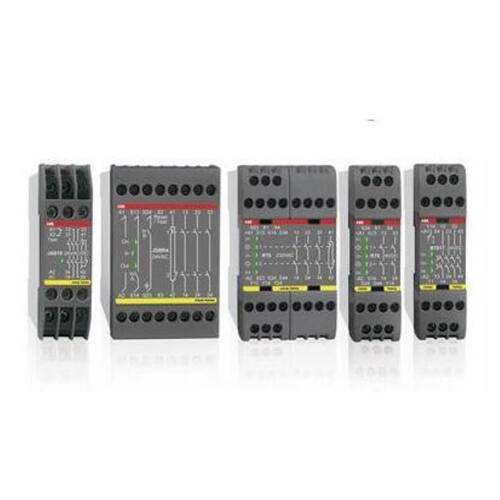 议价全新现货议价议价配件原装ABB安全继电器扩展模块E1T1s24VDC2