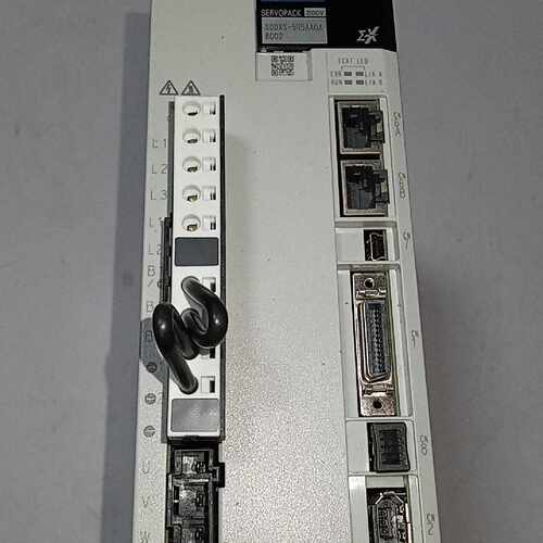 【询价】SGDXS-5R5AA0A8002，安川750W驱动适用