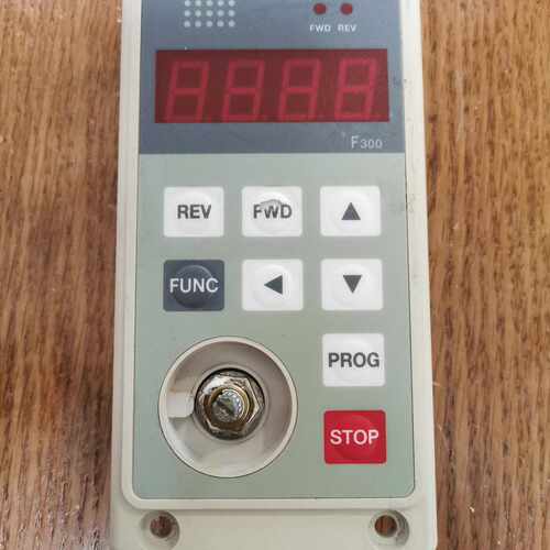 询价-爱德利变频器面板F300，型号A-0000-KEY0