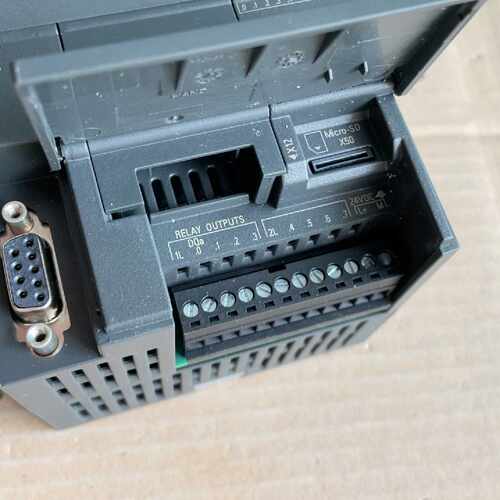 议价西门子PLC200 SMART  CPU SR20  6ES维修