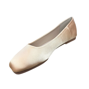 2026年夏季缎面方头平底鞋浅口一脚蹬单鞋女工作鞋简约百搭奶奶鞋