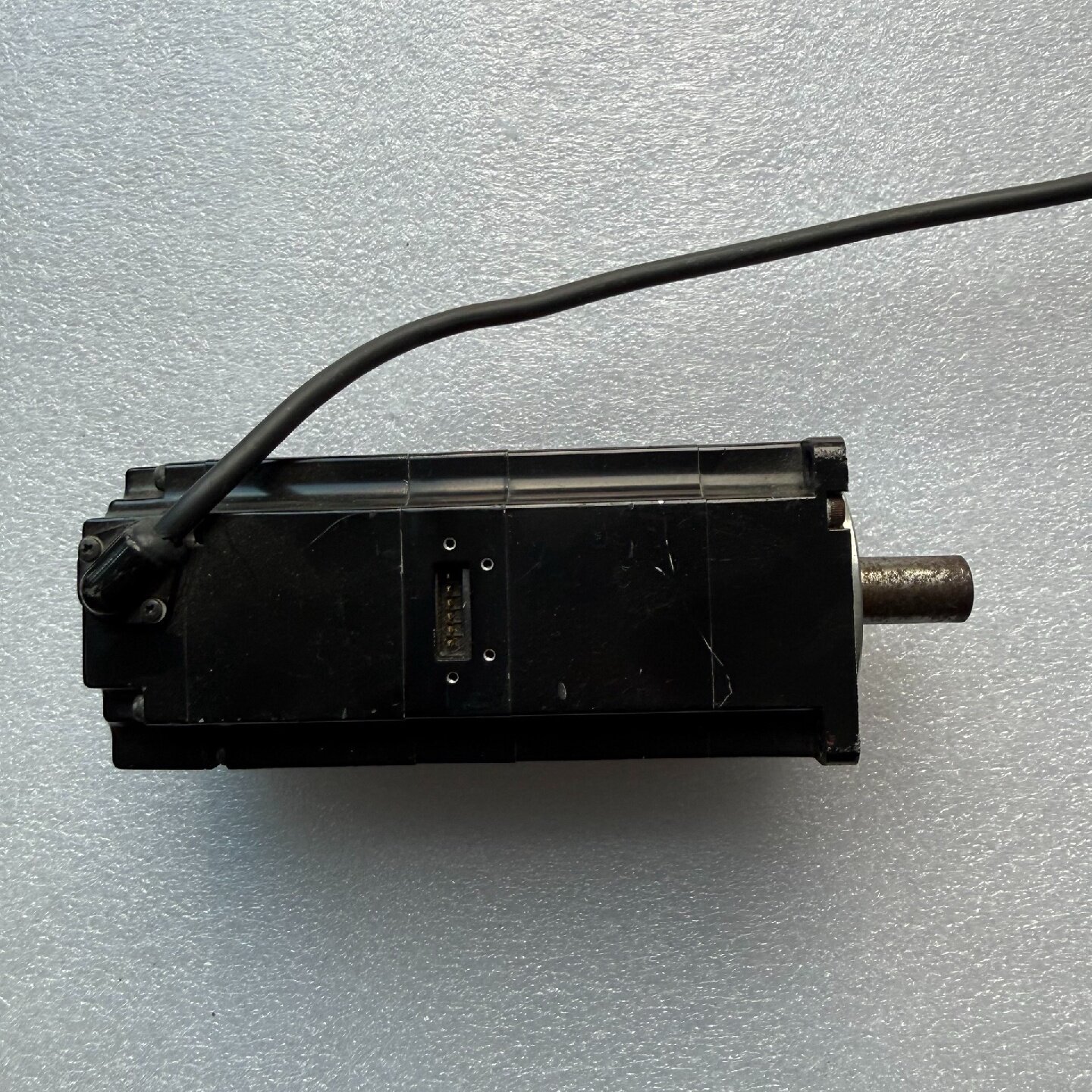 议价安川伺服驱动器SGMMS-04ADC6E