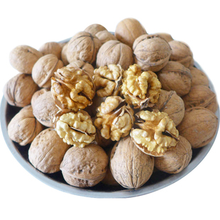 2025年正宗纸皮核桃新货薄壳核桃薄皮5斤装新疆特产坚果零食健康