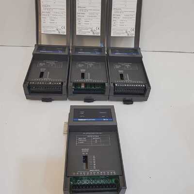 Schneider Electric / Andover Controls UI-8 , UI810 FT-10 LOT