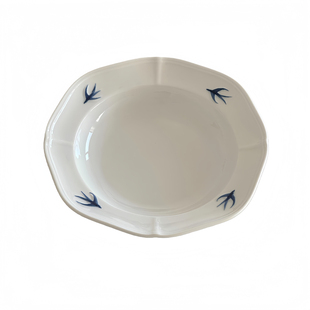 新中式手绘燕子陶瓷盘家用釉下彩八角花型白色餐盘精致汤盘浅盘