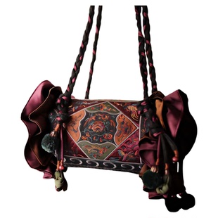 新中式原创文艺复古民族风斜挎单肩手提重工仿老刺绣水桶包女双肩