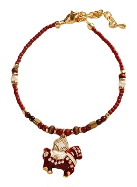 原创时尚精致红色滴油马上有钱花小马吊坠项链轻奢感锁骨链女奢华