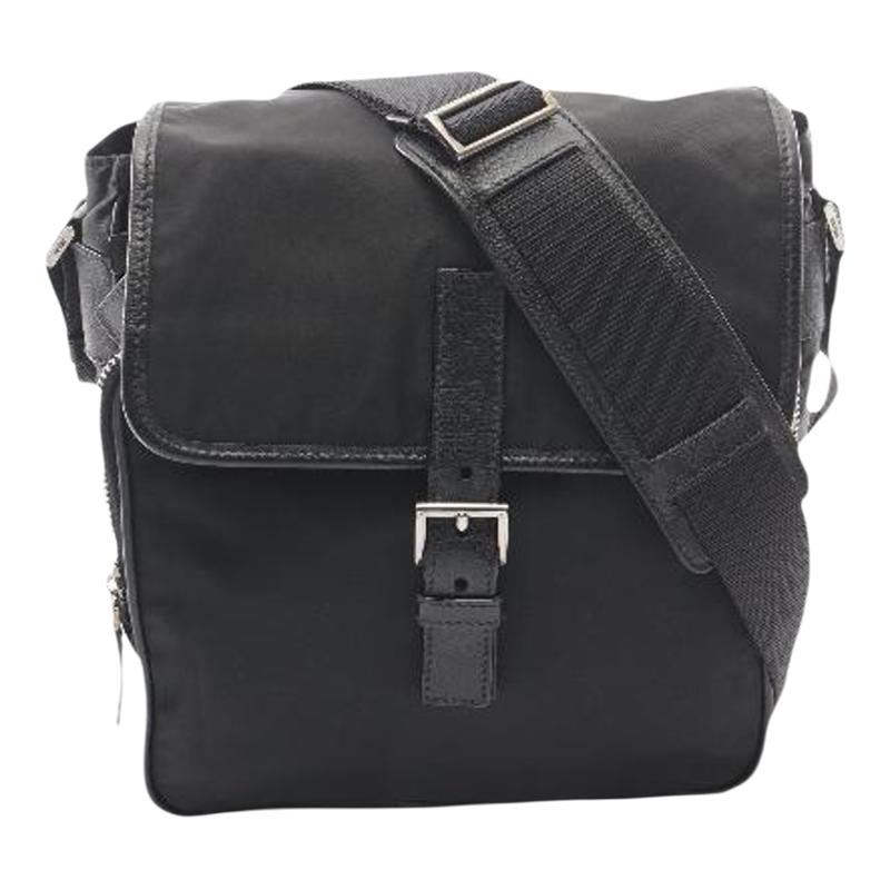 中古Prada普拉达斜挎包
