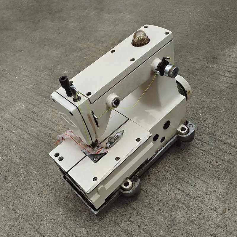 加工定制单针锁链工业缝纫机设备SF72-2防静电织物链条拼缝机