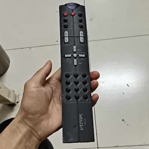 VTrek遥控器D6