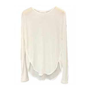 薄款白色长袖防晒t恤女夏季中长款瑜伽罩衫薄纱鲨鱼裤搭配的上衣