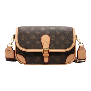 包包女式2026新款宽肩带拼色超火斜挎包轻奢小众高级感洋气单肩包