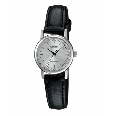 卡西欧时尚复古石英皮带防水手表