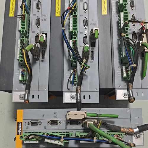 咨询后拍派克驱动器 C3S100V2F10 I32 T40 M00，