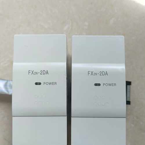 议价FX2N-2DA，新，，适用