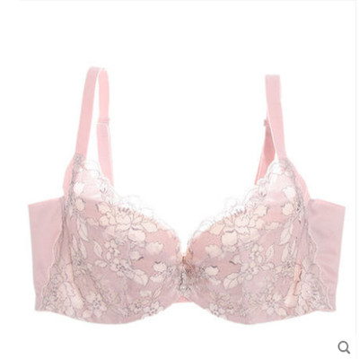 安莉芳薄杯侧收聚拢文胸