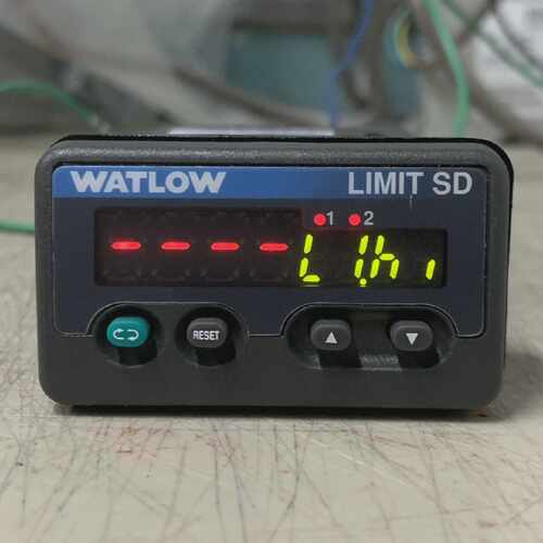Watlow Limit SD3L-LJJA-AARG SD Temperature Controller Used G