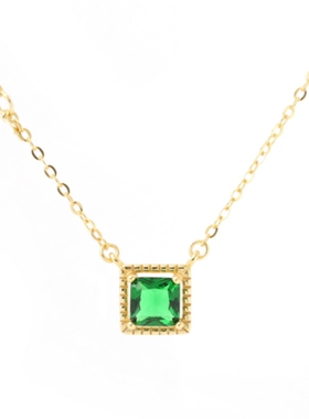 轻奢复古方形祖母绿宝石项链