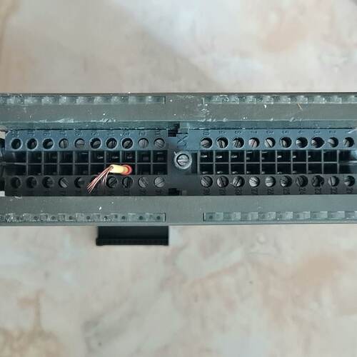 【询价】6ES7 331-1KF02-0AB0三外壳都底部适用