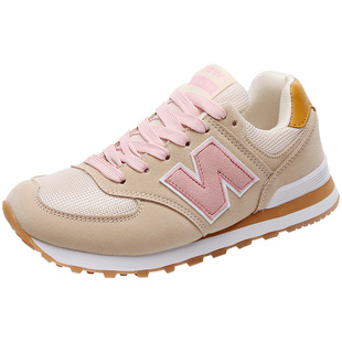 大码女鞋41一43运动鞋女春季跑步42码新款健步舒适平底旅游休闲鞋