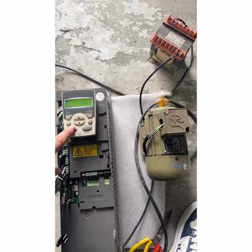 询价-变频器ACS510-01-017A-4，7.5KW 3