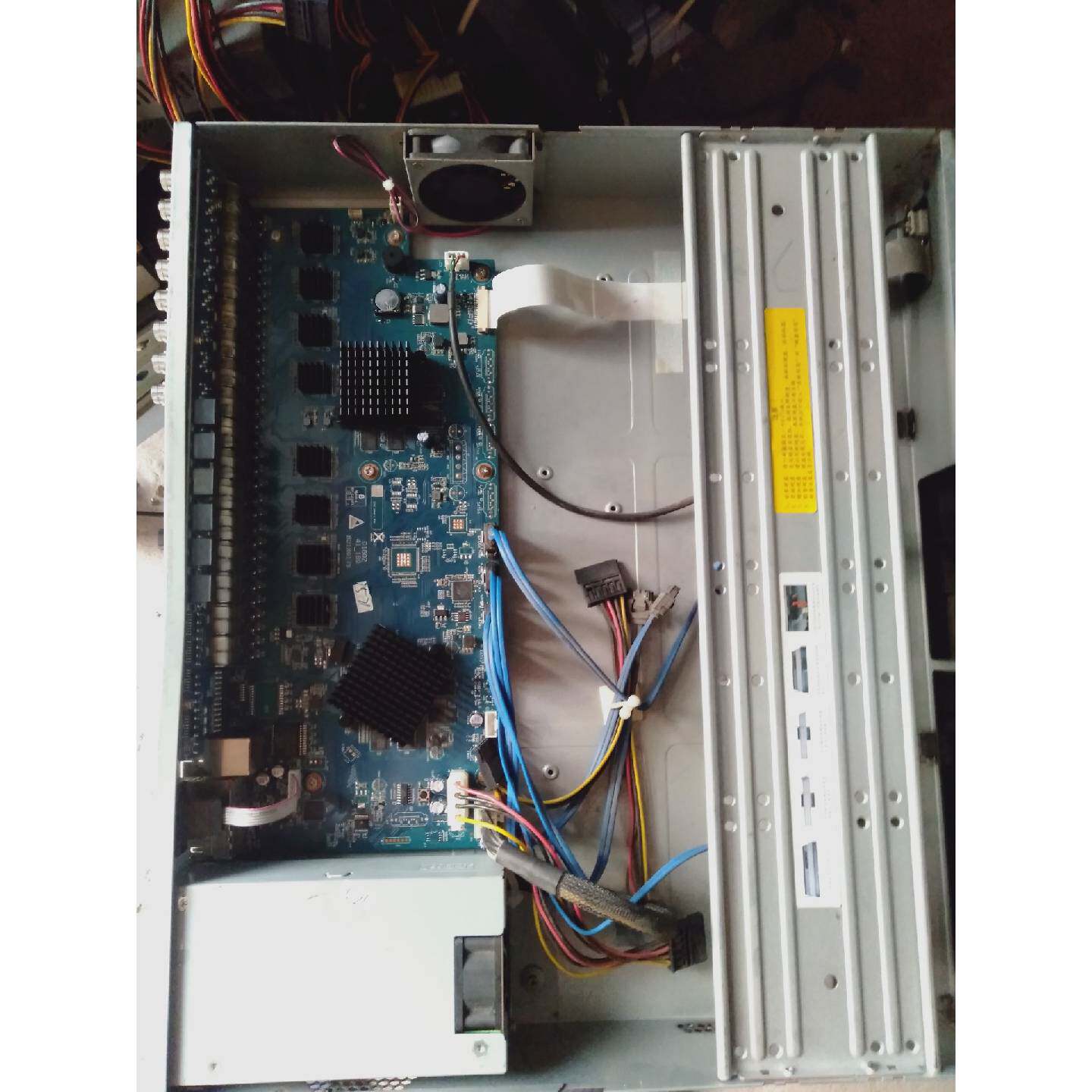 议价可维修大华32路同轴模拟网络硬盘录像机HCVR5432LV5