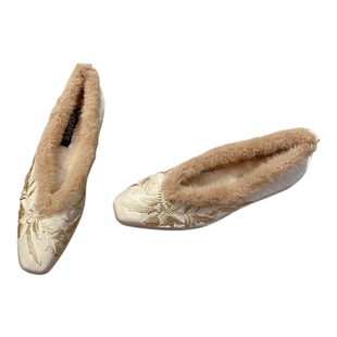 2025秋冬季新款新中式国风加绒单鞋女毛毛鞋子保暖低跟鞋底旗袍鞋