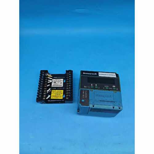 议价议价霍尼韦尔控制器EC7890A1011拆机资源成色如图维修