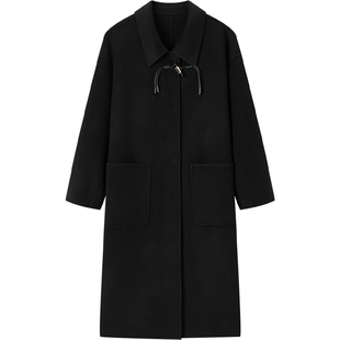 爱居兔全羊毛双面呢大衣女冬季新款经典黑色牛角扣保暖外套