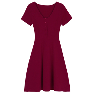 赫本风裙子2025年新款夏天方领小个子收腰显瘦性感短款A字连衣裙