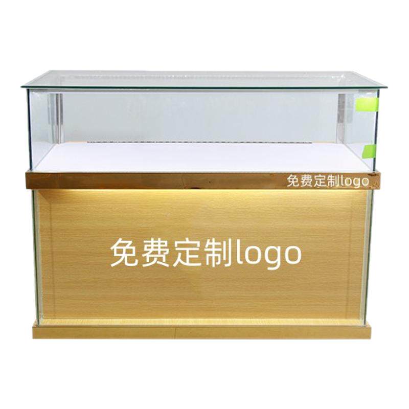 OPPO新款手机柜台展示