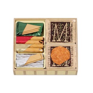 【现货】日本进口零食本高砂屋巧克力夹心蛋卷脆杏仁饼干组合礼盒