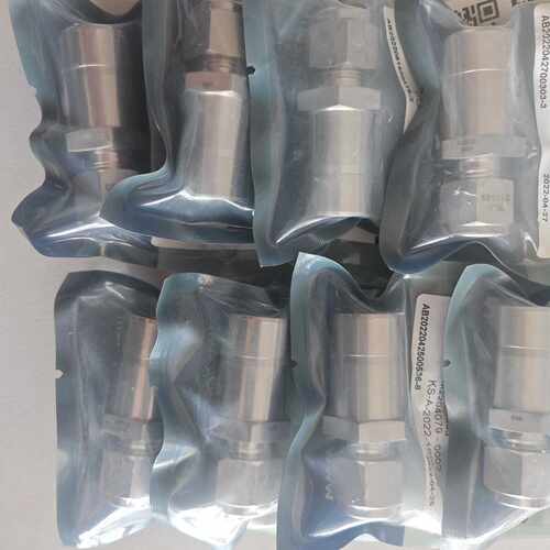 议价SS-R-FL6-FT12 飞托克FITOK 卡套接头，全新