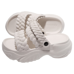 7CM厚底凉鞋女款2025新款夏季外穿踩屎感时尚凉拖鞋女士平底宽脚