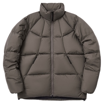 Goldwin休闲防泼水保暖羽绒服