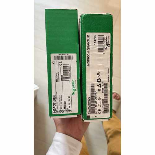 议价Schneider多量程模拟输入模块140ACI04000全新库存