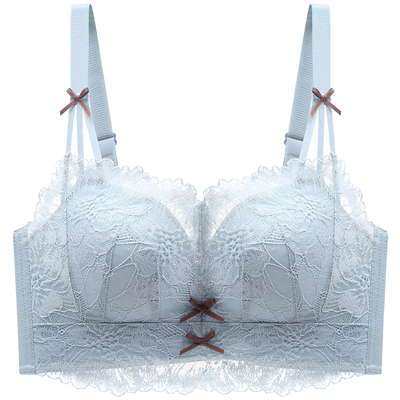 性感内衣女聚拢小胸显大防下垂