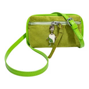 麂皮绒包包女式2026新款潮流行春季高级感复古单肩包通勤斜挎小包