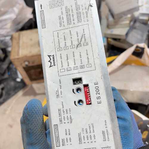 多玛dorma es200e自动门控制器，件，成色一般，—议价