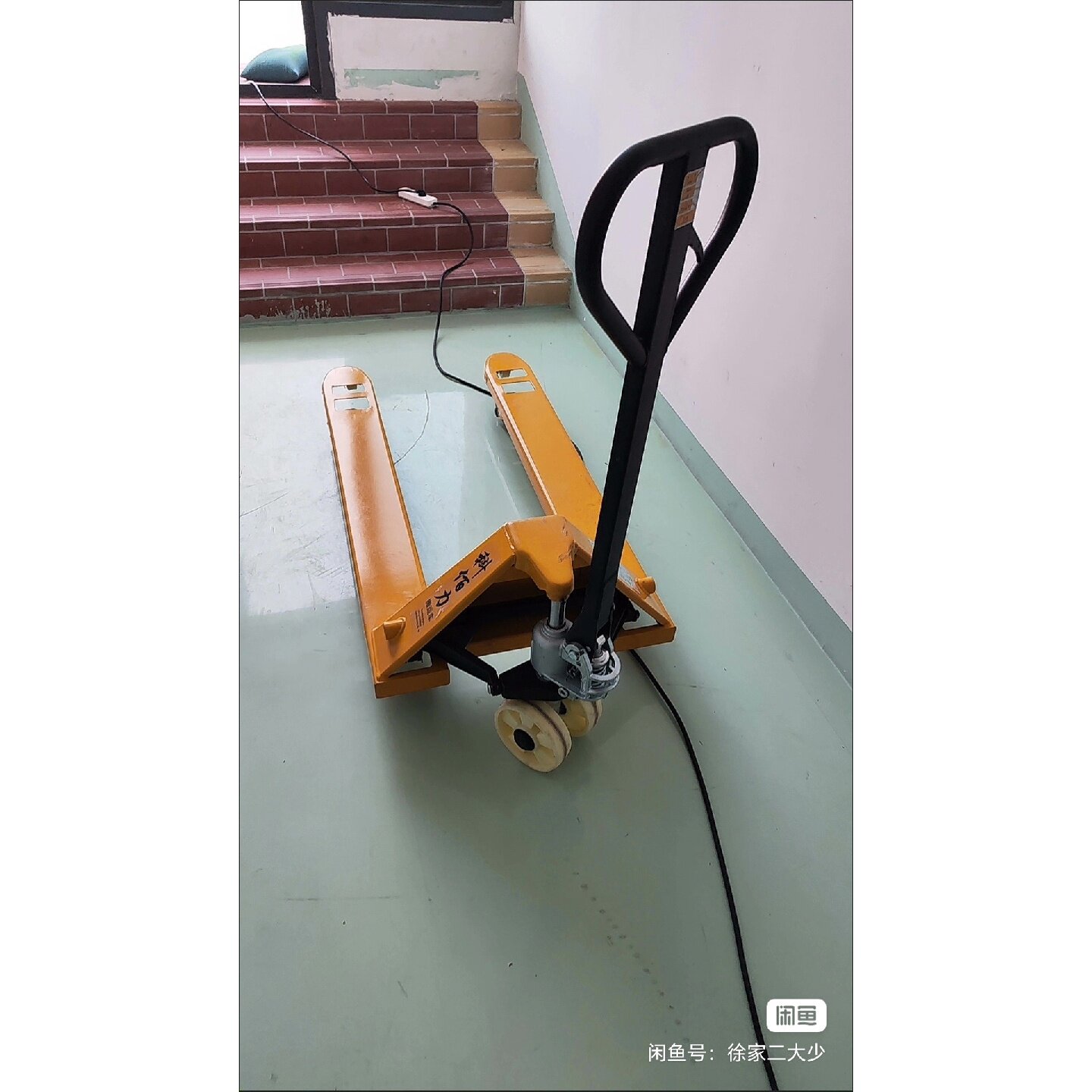 【议价-可维修】就是卖价 3手动液压地牛叉车 /二手均有货