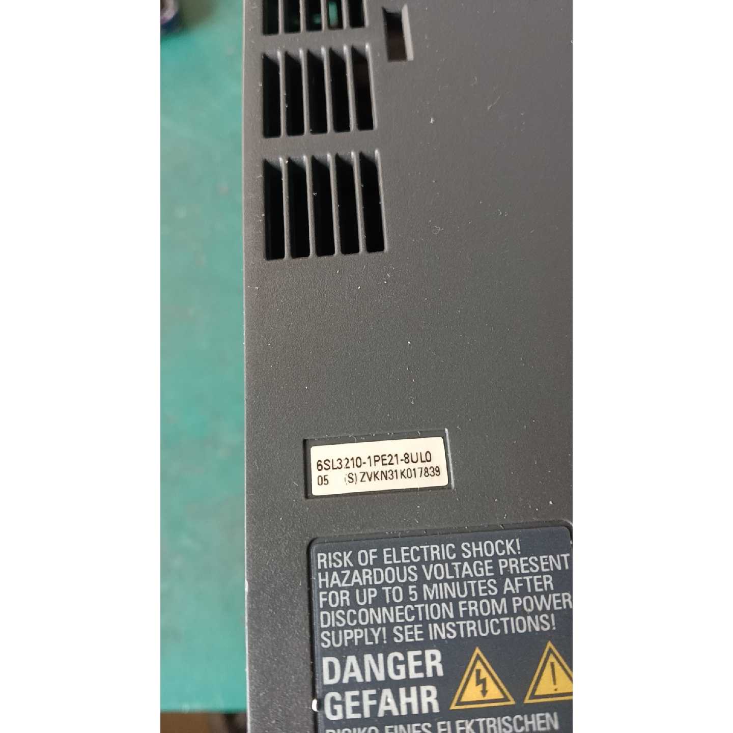 议价外壳7.5KW380V,西门子G120变频器外壳,散热器不错