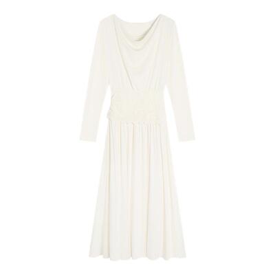 贰羊设计【暖裾】通勤气质荡领长袖连衣裙女垂感奶白色层次感长裙