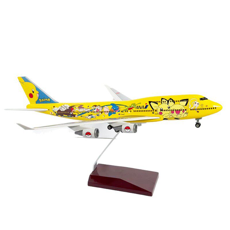 全日空747卡丘彩绘带灯飞机模型