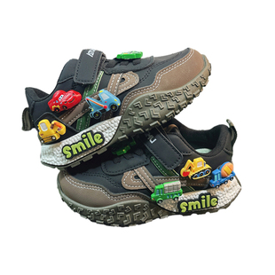 男童小汽车皮面运动鞋宝宝儿童男款男孩鞋子炸街痞帅2026新款爆款