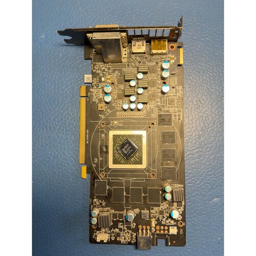 蓝宝石R9370X2G显卡