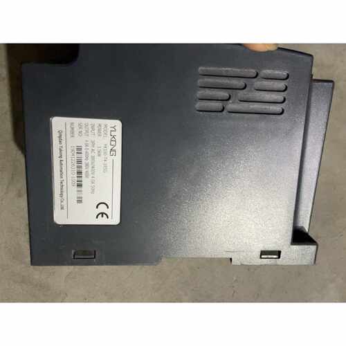 议价青岛宇控变频器YK100T41R5G1.5KW38维修